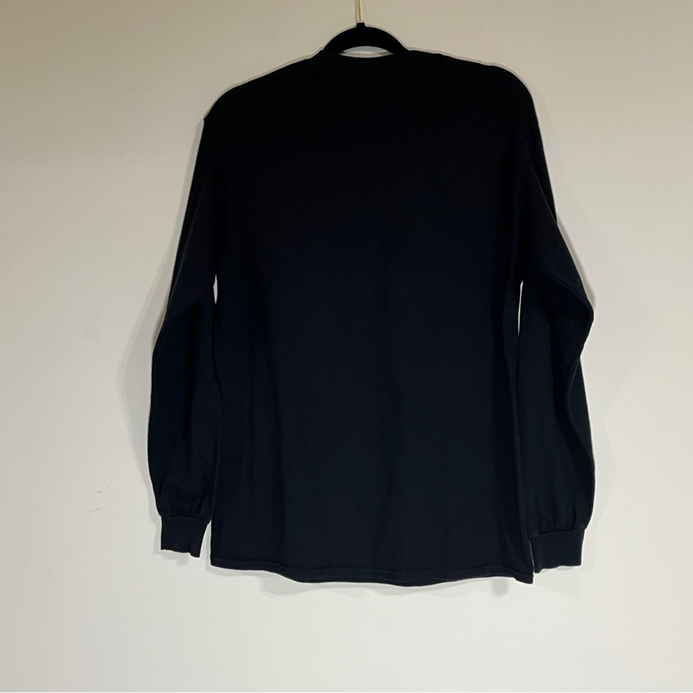 GILDAN Women’s Hocus Pocus “VOGUE” T-shirt Long Sleeve Black Medium - Picture 3 of 8